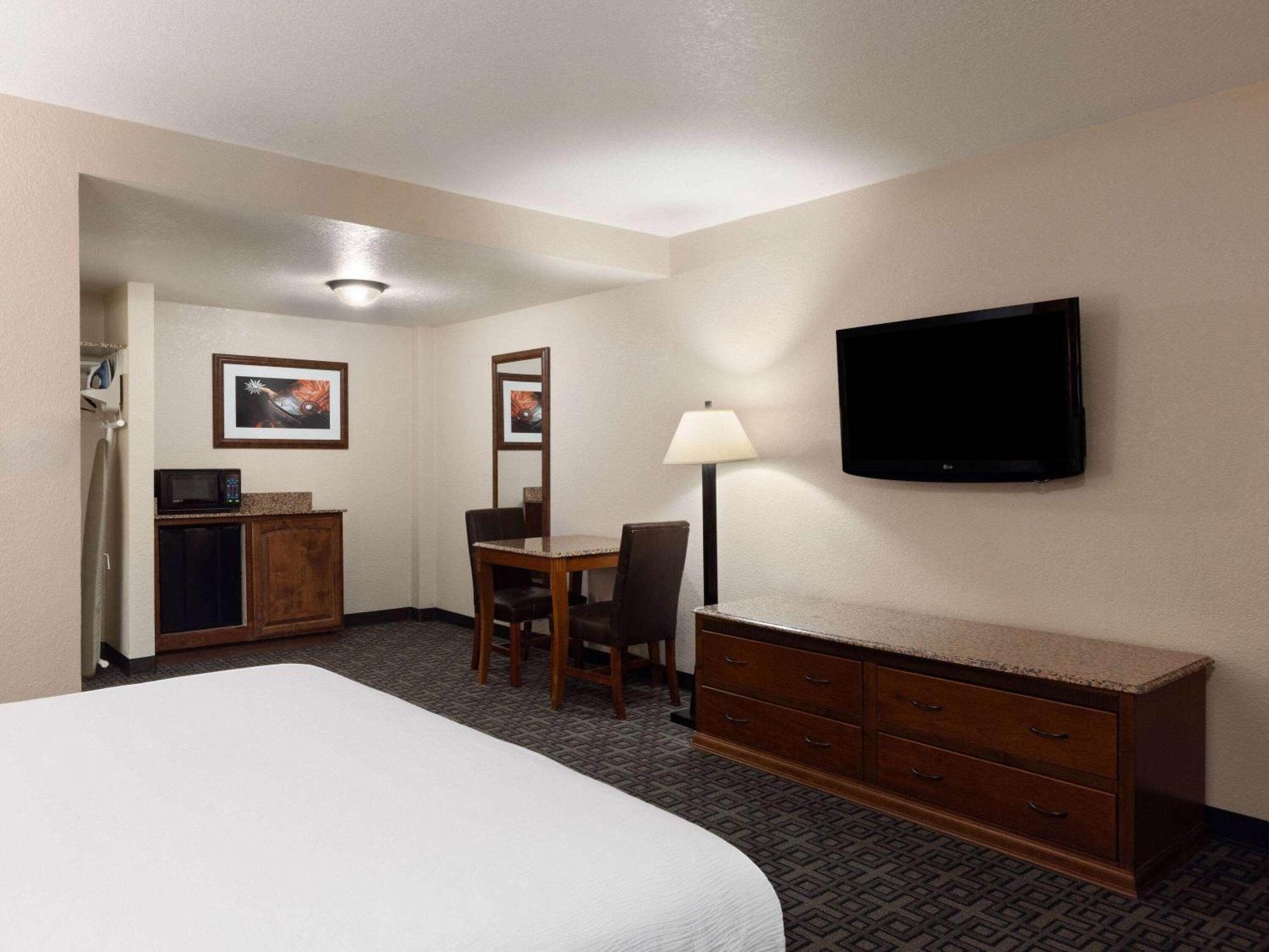 Ramada By Wyndham Elko Hotel At Stockmen'S Casino Dış mekan fotoğraf
