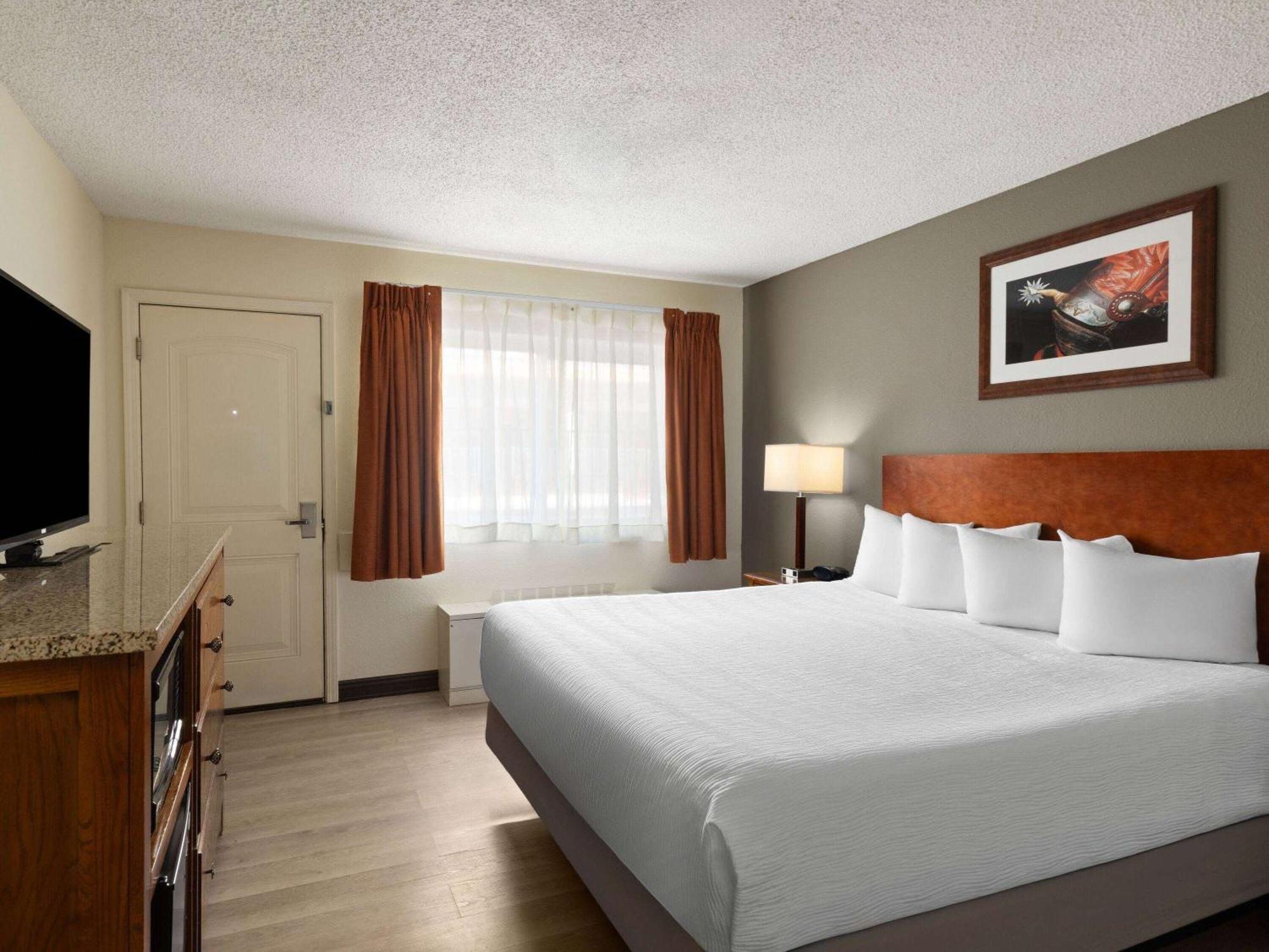 Ramada By Wyndham Elko Hotel At Stockmen'S Casino Dış mekan fotoğraf